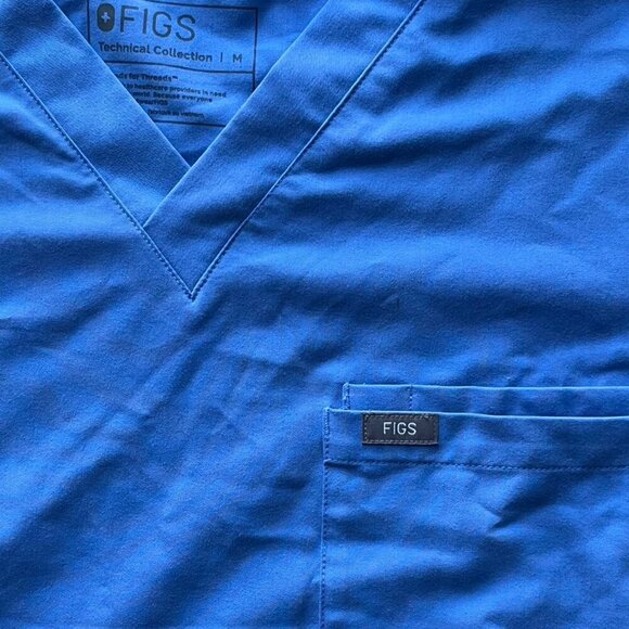 FIGS Leon Scrub Top Men’s Medium Light Blue Style FM1500 Nursing Utility - Picture 2 of 7